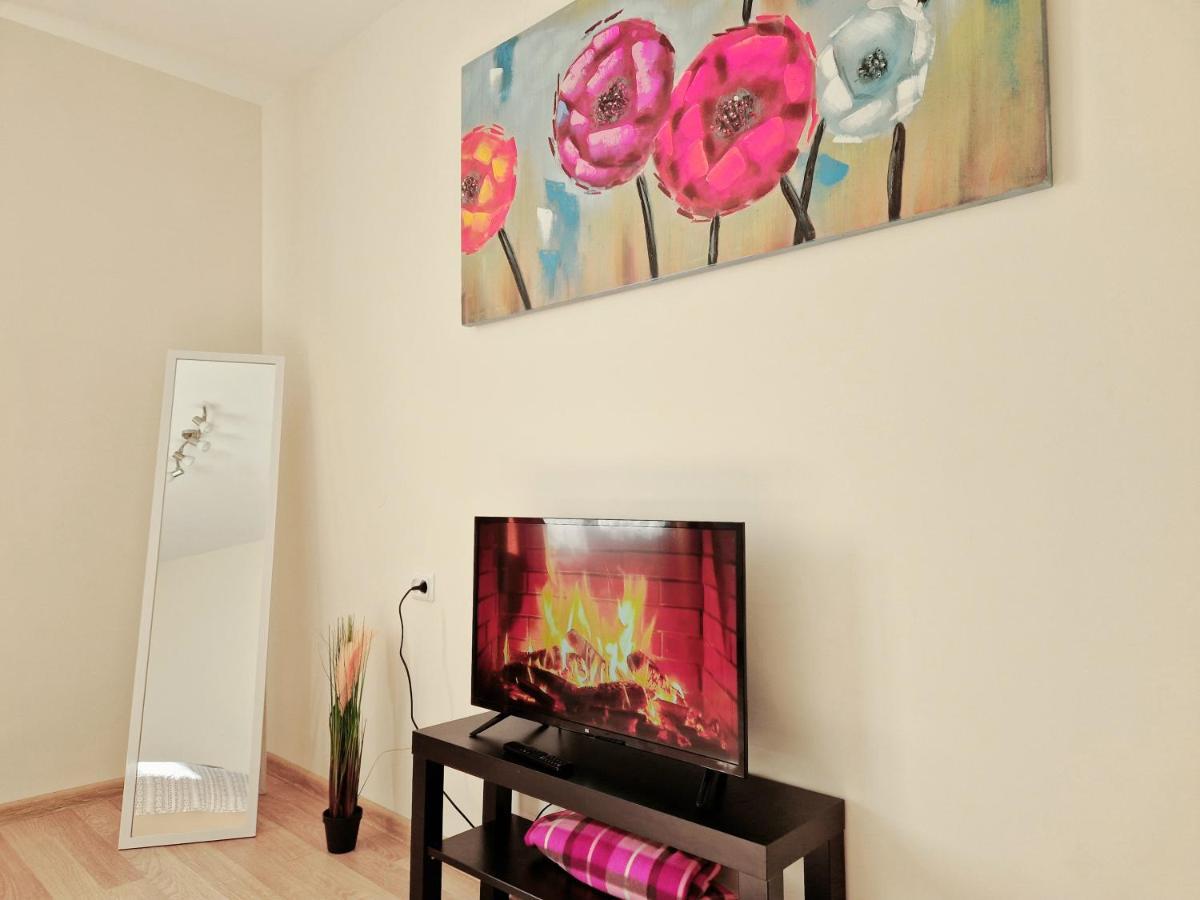 M&M Apartment X Self Check-In Panevėžys エクステリア 写真